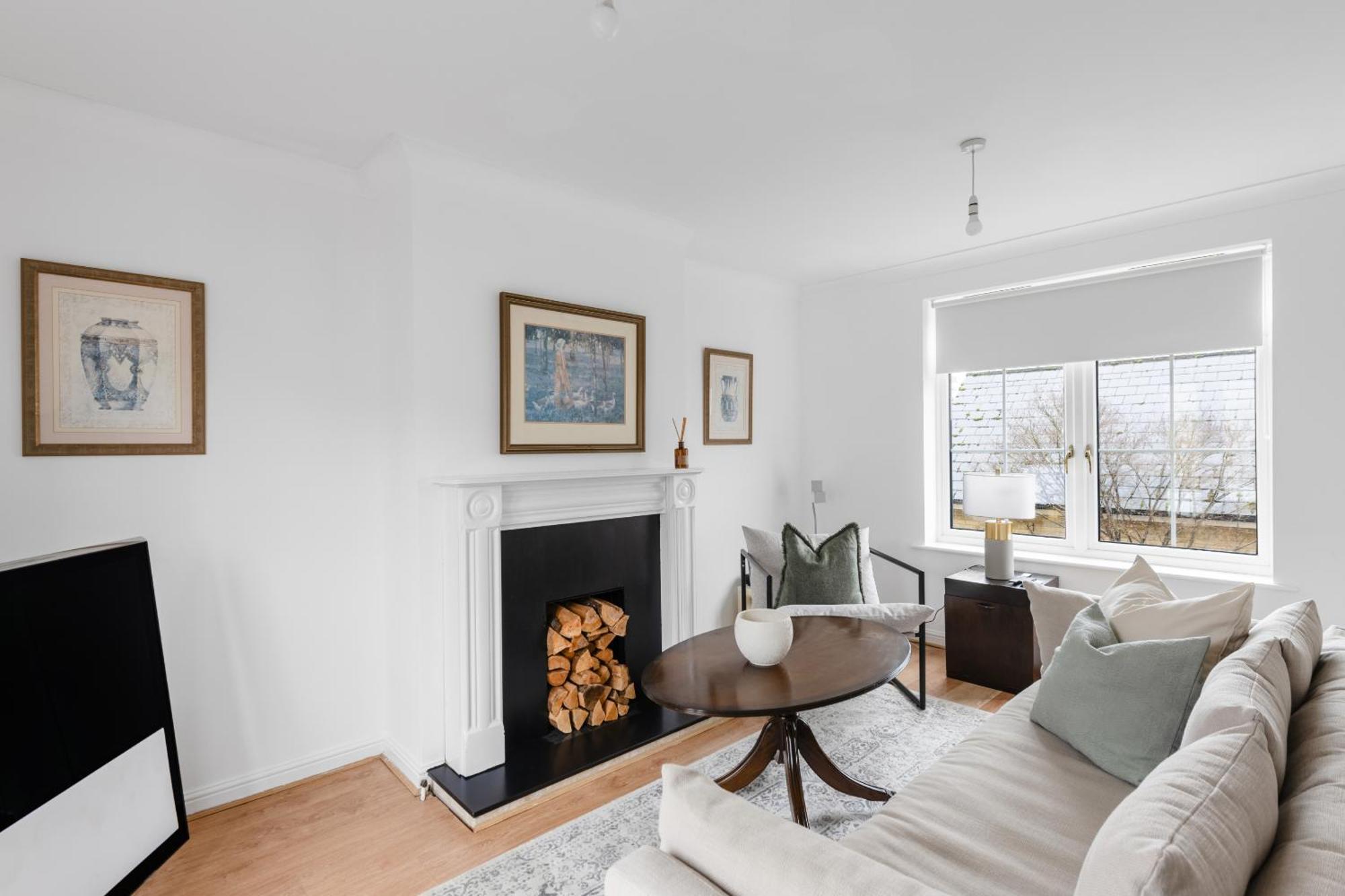 Luxurious 3 Bed House With Free Parking, Close To The Train Station & Town Брэйнтри Экстерьер фото